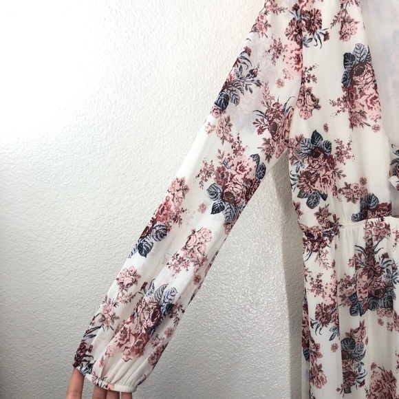 Floral Love, Fire White Maxi Dress - Picture 5 of 8
